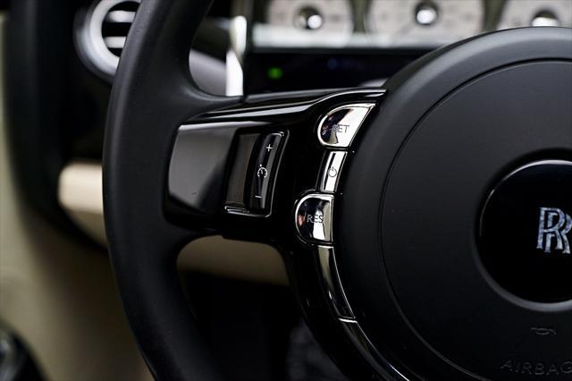 Photo of 2012 White Rolls-Royce Ghost