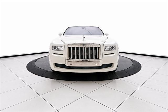 Photo of 2012 White Rolls-Royce Ghost