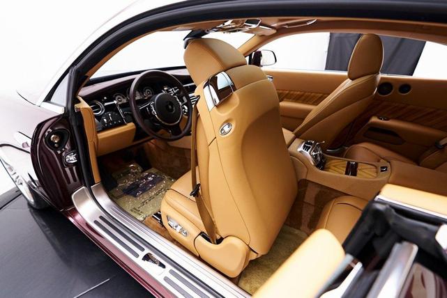 Photo of 2015 Madeira Red Rolls-Royce Wraith