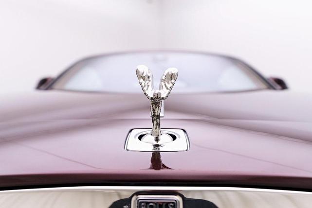 Photo of 2015 Madeira Red Rolls-Royce Wraith