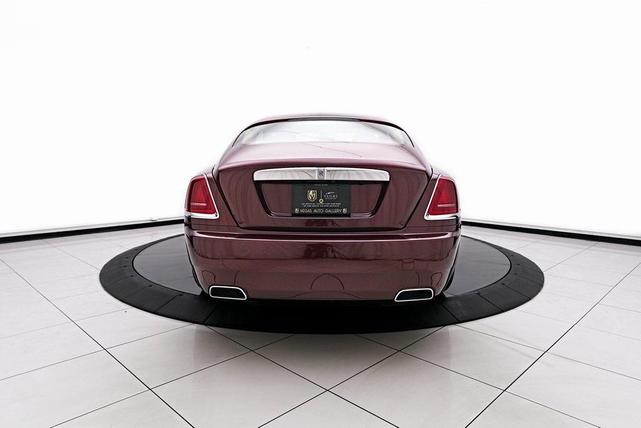 Photo of 2015 Madeira Red Rolls-Royce Wraith
