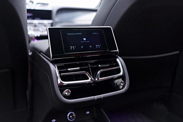 Photo of 2023 Ice Over Black Crystal Bentley Bentayga