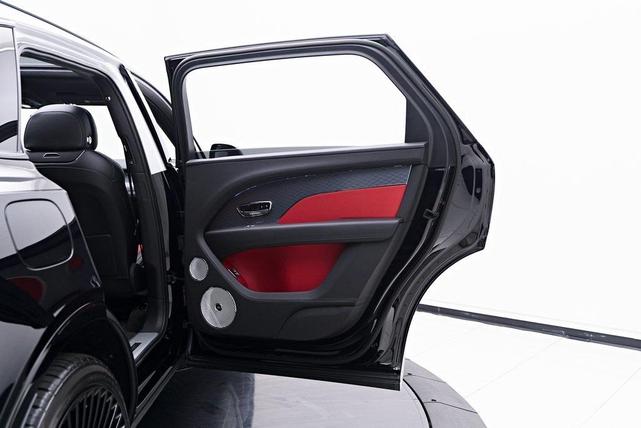 Photo of 2023 Ice Over Black Crystal Bentley Bentayga