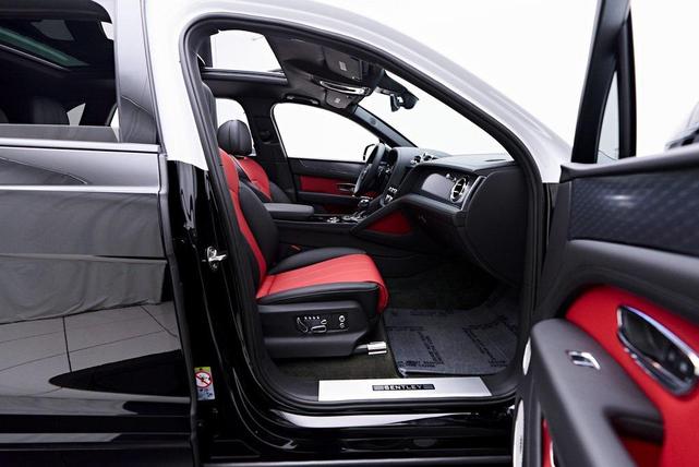Photo of 2023 Ice Over Black Crystal Bentley Bentayga
