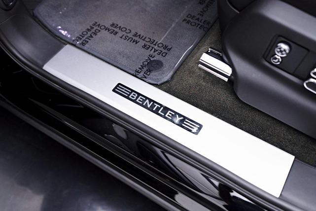 Photo of 2023 Ice Over Black Crystal Bentley Bentayga