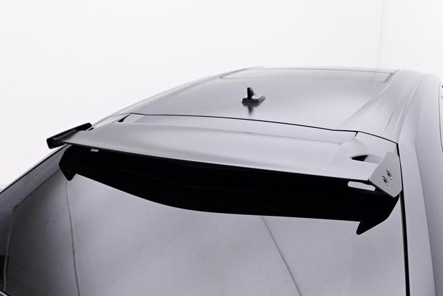 Photo of 2023 Gray Lamborghini Urus