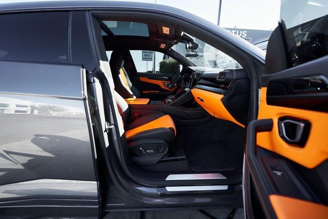 Photo of 2022 Grigio Keres Metallic Lamborghini Urus