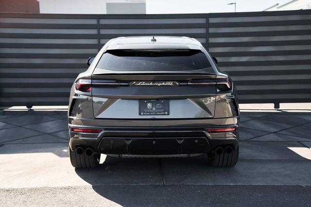 Photo of 2022 Grigio Keres Metallic Lamborghini Urus