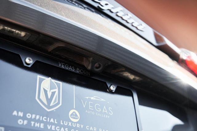 Photo of 2022 Grigio Keres Metallic Lamborghini Urus