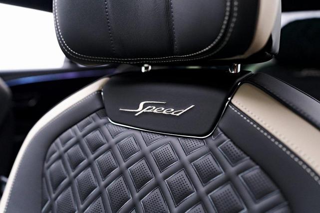 Photo of 2023 Beluga Bentley Flying Spur