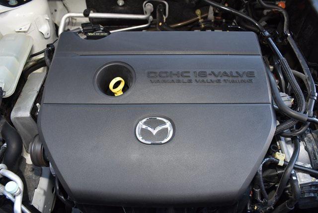 Photo of 2011 Crystal White Pearl Mica Mazda Mazda3