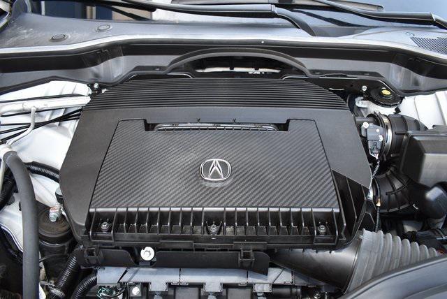 Photo of 2023 Platinum White Pearl Acura MDX