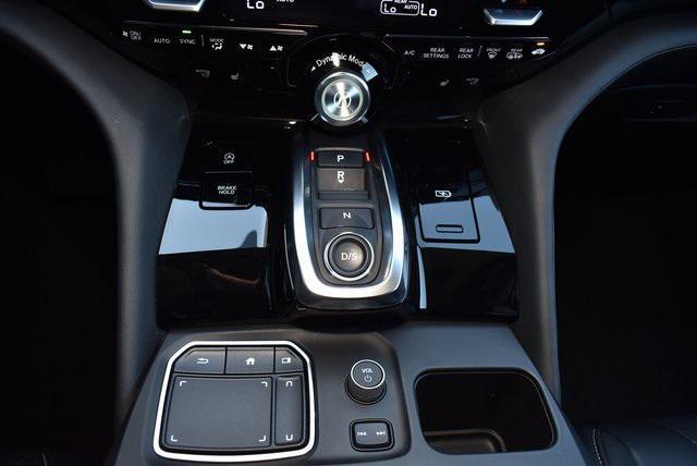 Photo of 2024 Platinum White Pearl Acura MDX