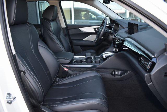 Photo of 2024 Platinum White Pearl Acura MDX