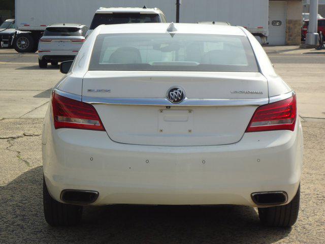 Photo of 2015 Summit White Buick LaCrosse