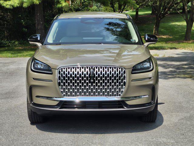 Photo of 2025 HARBOR GREY MET Lincoln Corsair
