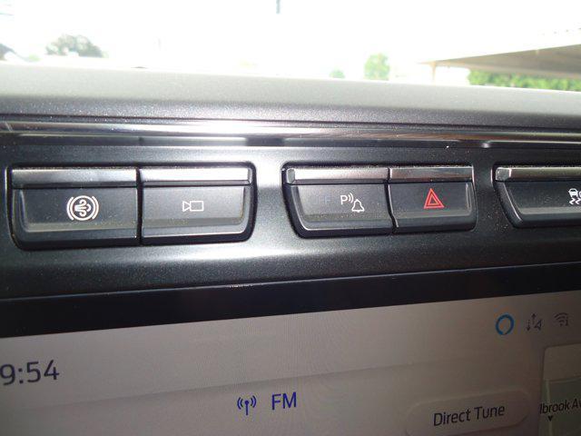 Photo of 2023 Star White Metallic Tri-Coat Ford F-250