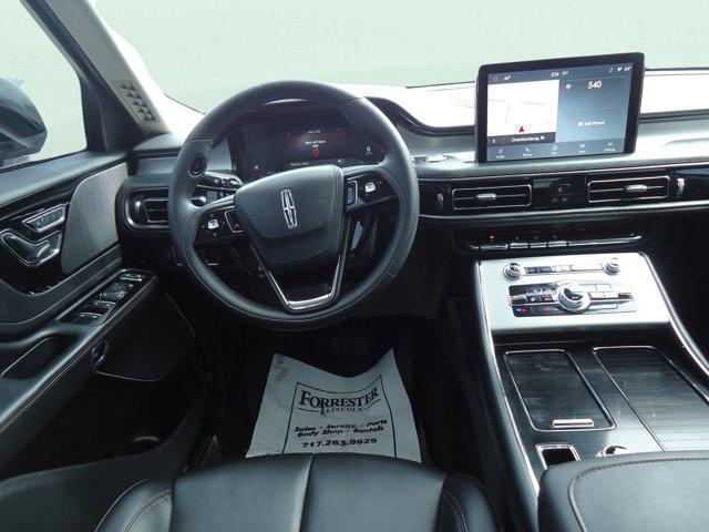 Photo of 2022 Silver Radiance Metallic Clearcoat Lincoln Aviator