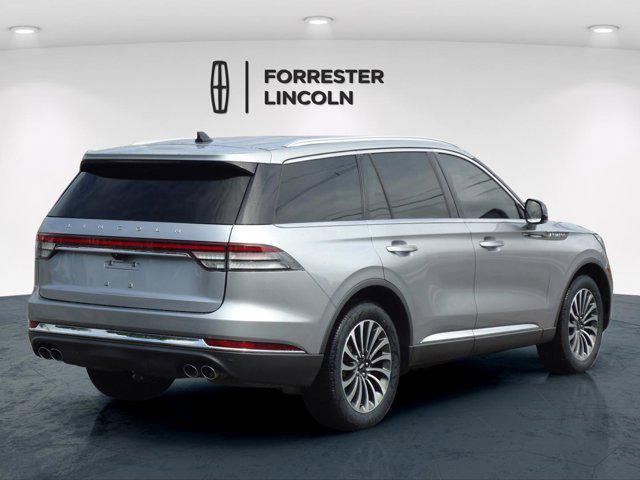Photo of 2022 Silver Radiance Metallic Clearcoat Lincoln Aviator