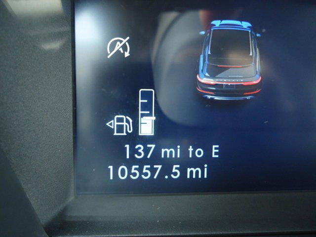 Photo of 2023 White Lincoln Corsair