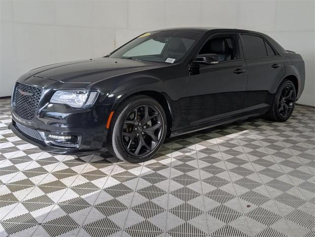 Photo of 2021 Gloss Black Chrysler 300