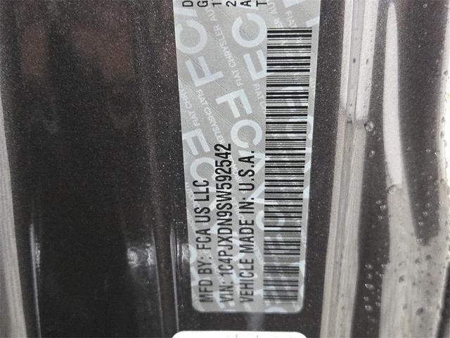 Photo of 2025 Granite Crystal Clearcoat Metallic Jeep Wrangler
