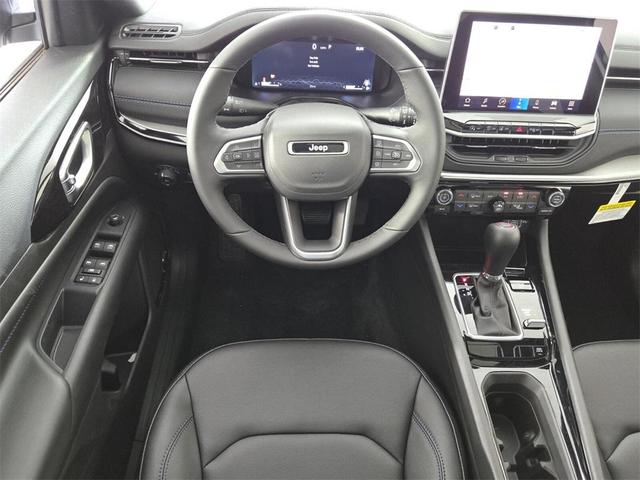 Photo of 2025 Bright White Clearcoat Jeep Compass