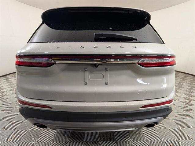 Photo of 2020 Ceramic White Lincoln Corsair