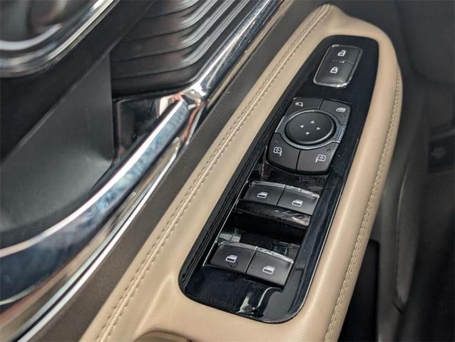 Photo of 2020 Ceramic White Lincoln Corsair