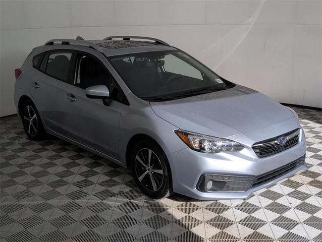 Photo of 2023 Ice Silver Metallic Subaru Impreza
