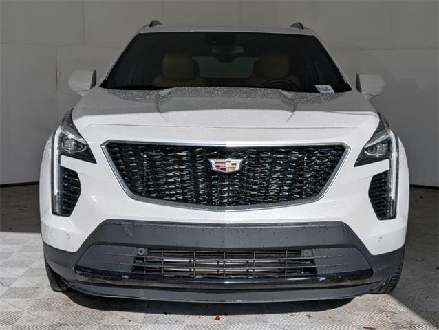 Photo of 2019 Crystal White Tri-Coat Cadillac XT4