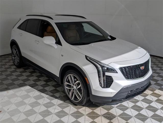Photo of 2019 Crystal White Tri-Coat Cadillac XT4