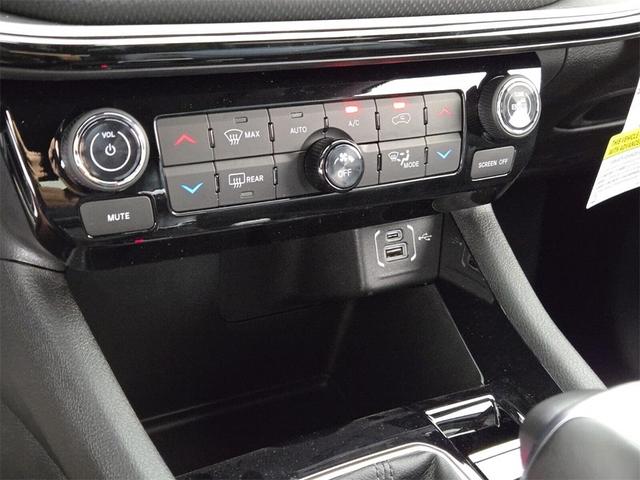 Photo of 2025 Diamond Black Jeep Compass