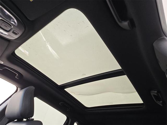 Photo of 2025 Diamond Black Jeep Compass