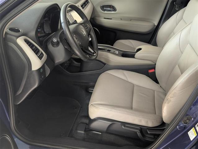 Photo of 2016 Blue Honda HR-V