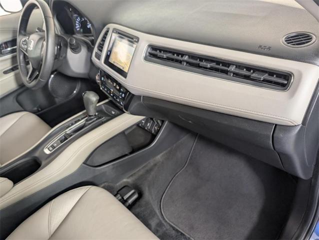Photo of 2016 Blue Honda HR-V