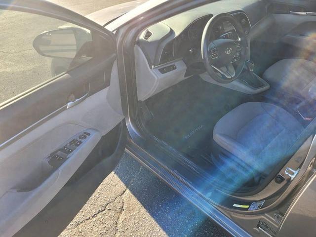 Photo of 2020 Machine Gray Hyundai ELANTRA