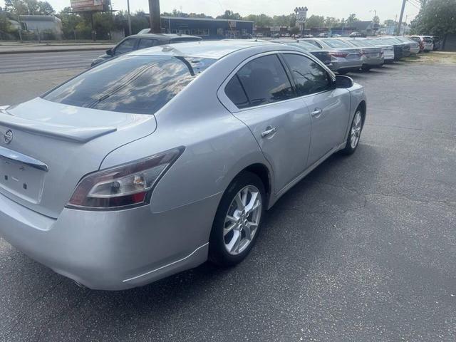 Photo of 2014 Brilliant Silver Metallic Nissan Maxima