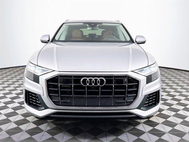 Photo of 2022 -Select- Audi Q8