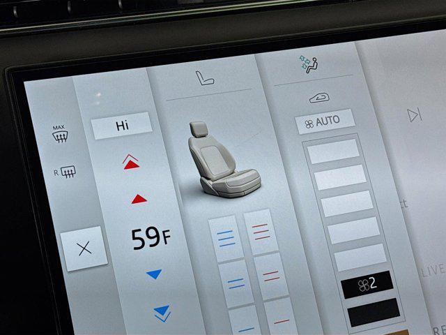 Photo of 2024 White Land Rover Range Rover Sport