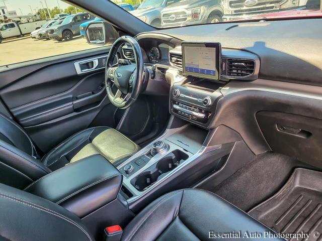 Photo of 2020 Rapid Red Metallic Tinted Clearcoat Ford Explorer