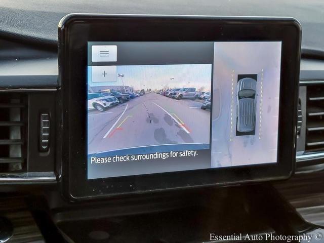 Photo of 2022 Green Ford Explorer