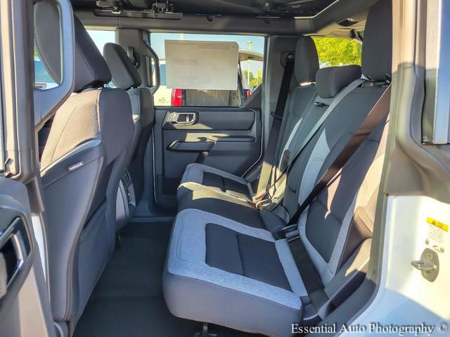 Photo of 2025 Oxford White Ford Bronco