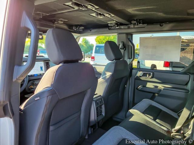 Photo of 2025 Oxford White Ford Bronco