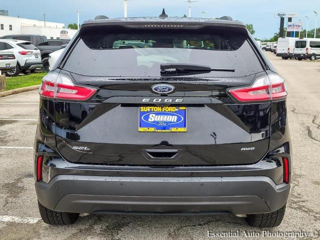 Photo of 2023 Black Ford Edge