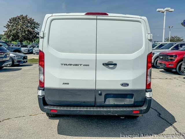 Photo of 2022 Ford Transit-250