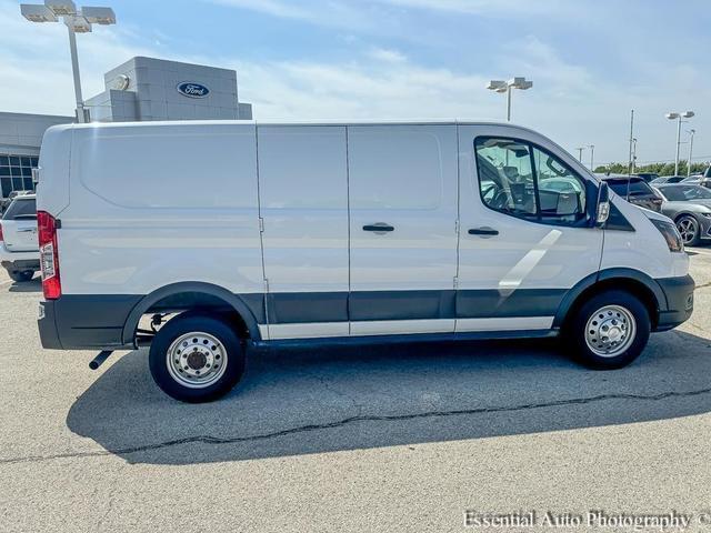 Photo of 2022 Ford Transit-250