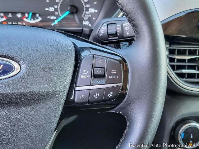 Photo of 2022 Agate Black Metallic Ford Escape