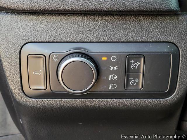 Photo of 2022 Agate Black Metallic Ford Escape
