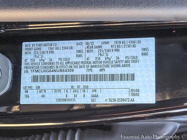 Photo of 2022 Agate Black Metallic Ford Escape